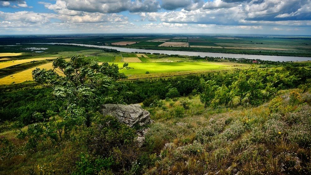 Bulgaria şi România îmbogăţesc UE cu regiunea fertilă Dobrogea - directorul agenției de presă națională din Bulgaria