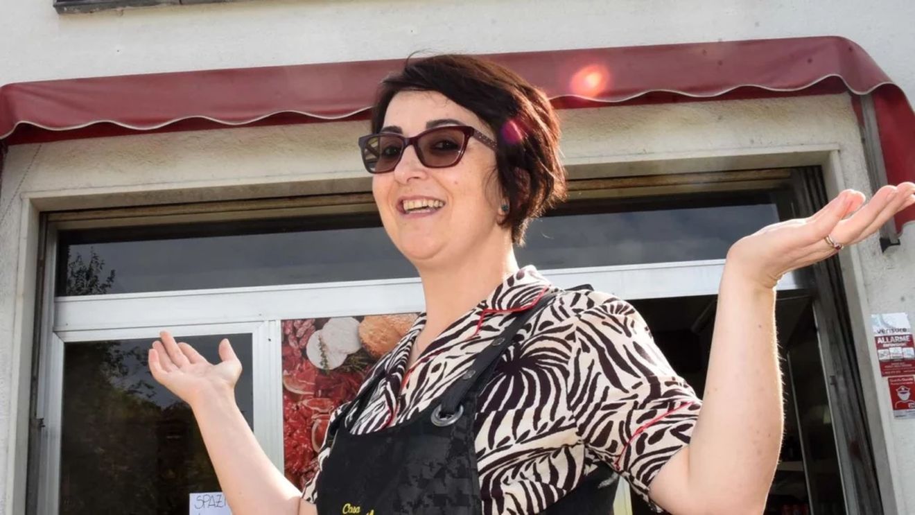 Loredana, o româncă stabilită în Italia, readuce la viață magazine cu tradiție care au ajuns să fie închise: „Sunt locuri în care mergi să-ți faci cumpărăturile, dar și unde te întâlnești și stai de vorbă”