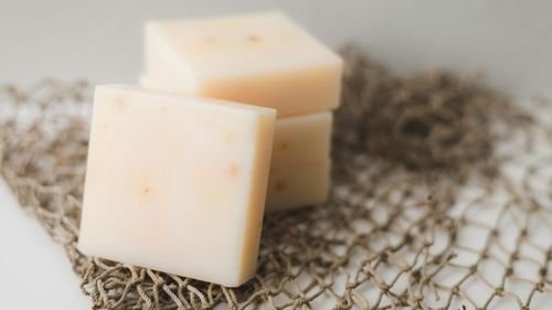 Control la sediul pieței din Focșani după ce o familie s-a intoxicat cu brânză. Comunicat DSP Vrancea