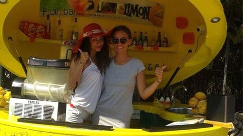 Lemon bar, un format ambulant pe care îl propune o companie italiană. Se pretează în zone de litoral, centre urbane sau comerciale