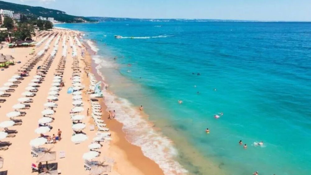 Cât plătește o familie pentru o vacanță all inclusive, de câteva zile (cu cazare și toate mesele achitate) în Bulgaria