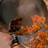 Cină bogată în proteine, gata în 25 de minute / Rețeta simplă cu carne de curcan, cartofi dulci și ciuperci