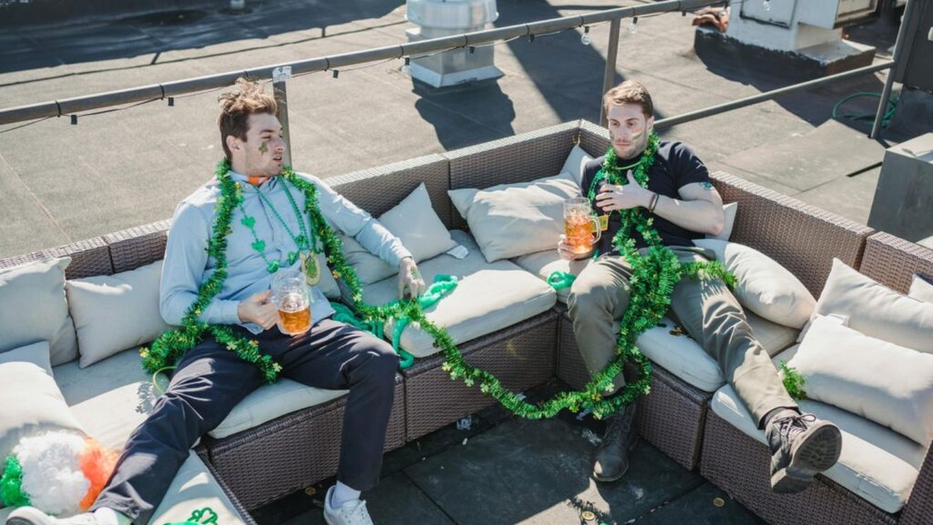 Dieteticienii ne dezvăluie care sunt cele mai bune cinci băuturi pentru a ușura mahmureala