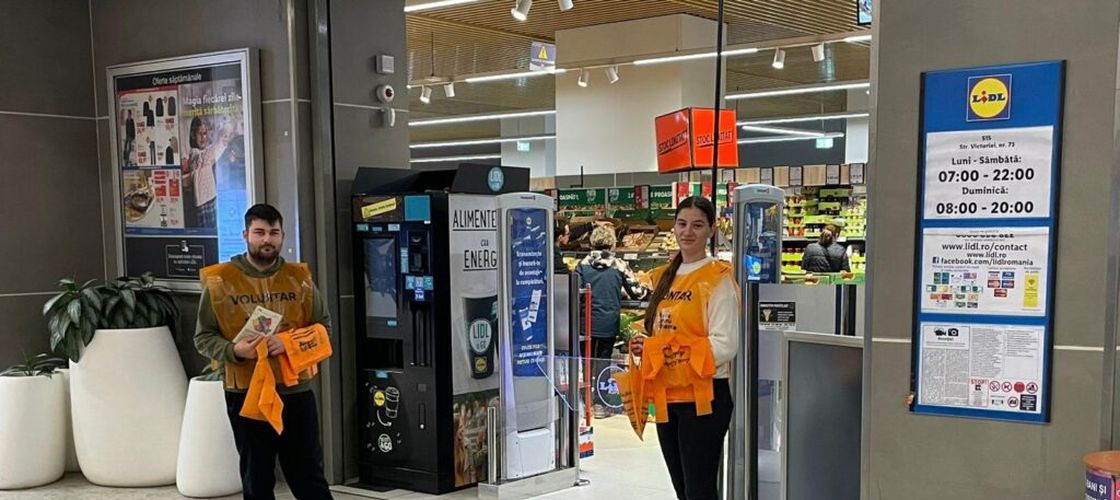 Peste 4,5 milioane de români trăiesc la limita sărăciei, iar masa de Paște rămâne un lux pentru mulți / Colecta Națională de Alimente începe pe 20 martie în sute de magazine