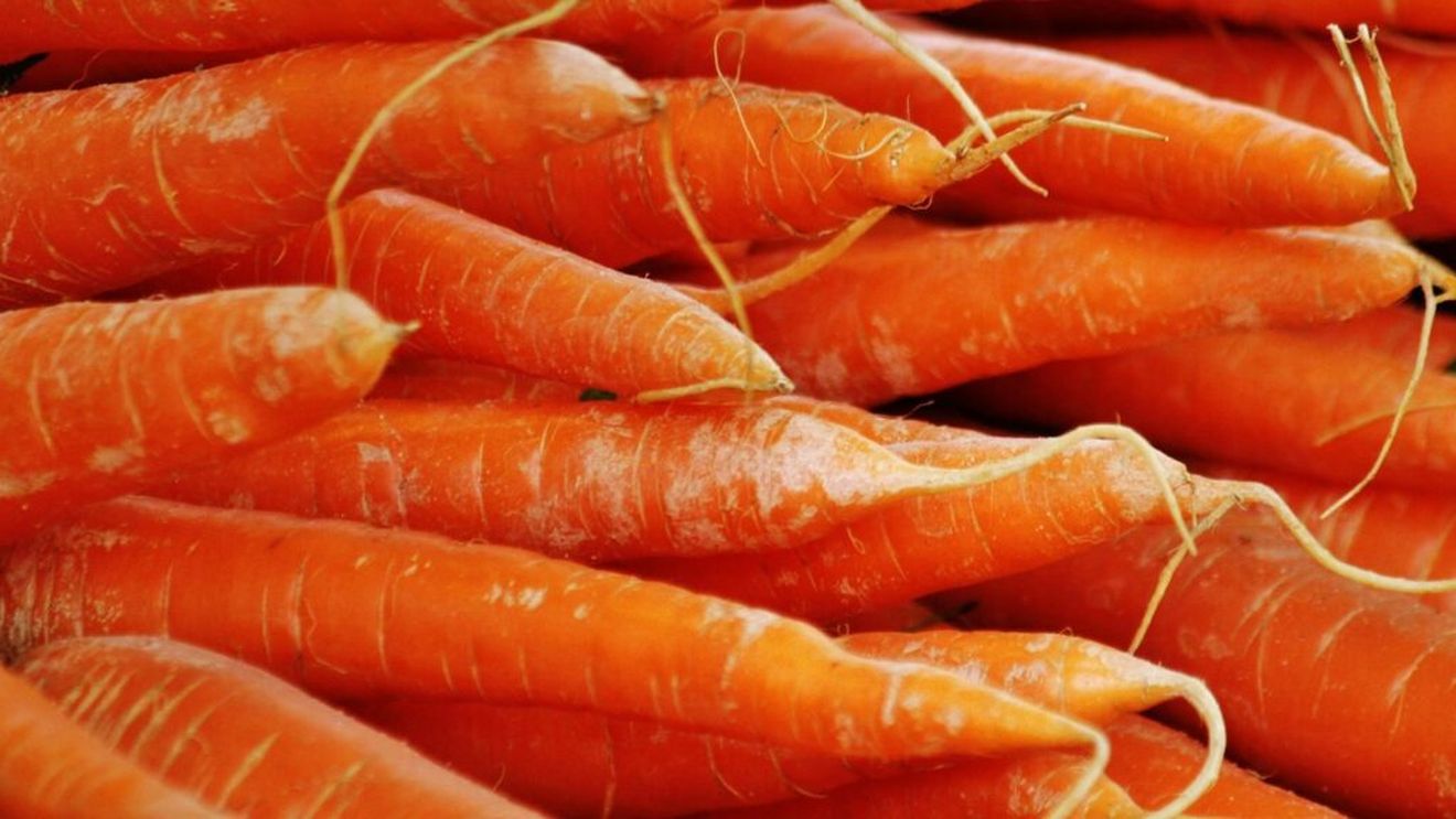 Pesticide peste limita admisă depistate la morcovi proveniţi dintr-un lot importat din R.Moldova/ Direcţia Sanitar Veterinară Vaslui a dispus măsuri de reţinere a produsului şi interzicerea distribuirii către consumatori