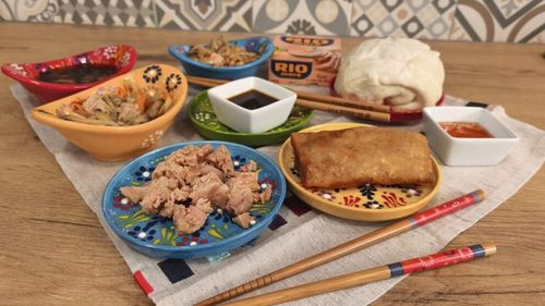 Rețete asiatice reinterpretate, cu ton/ Alege un astfel de preparat pentru zilele cu dezlegare la pește din Postul Crăciunului