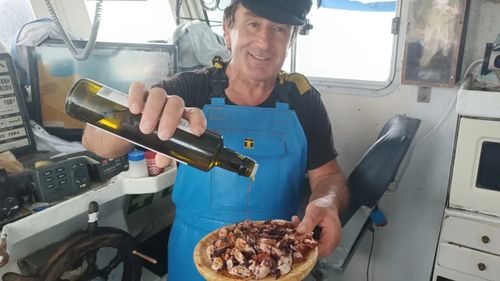 ”Pescaturismul” - o șansă pentru pescari și pentru întregul sector/ Turiștii sunt învățați să culeagă scoici, să repare plase sau vizitează sate pescărești și învață despre această activitate