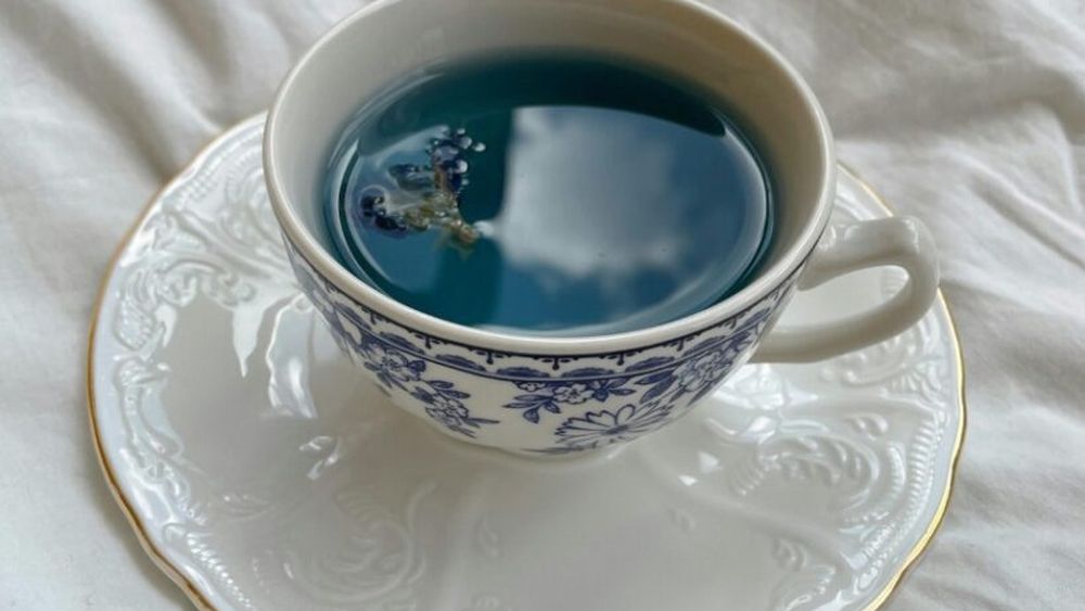 Ceaiul albastru, infuzia originală care te ajută să slăbești. Are efect diuretic și accelerează metabolismul