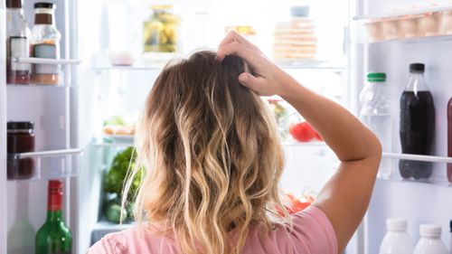 Le consumi zilnic, dar pot ascunde bacterii periculoase: Top 10 alimente cu risc