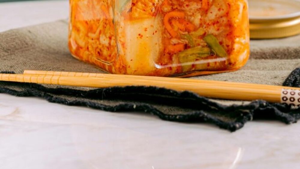 Alimentele fermentate, o tendință gastronomică în creștere/ O metodă de conservare a hranei folosită și acum 20.000 de ani/ Astăzi, alimentele fermentate reprezintă aproximativ o treime din consumul mondial total