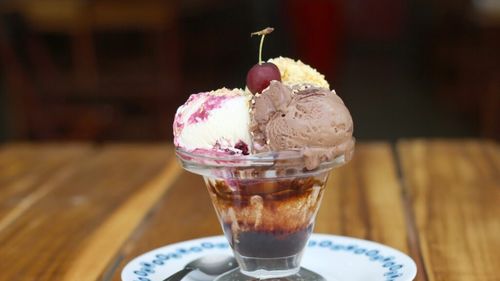 Înghețată de casă / O modalitate perfectă de a te răcori vara, într-un mod sănătos