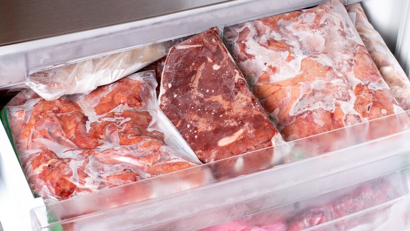 ABC în bucătărie. Cum se decongelează corect carnea?