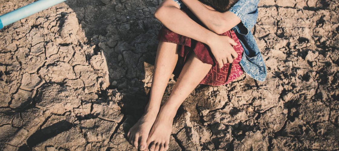 România are cea mai mare rată de deprivare severă în rândul tinerilor din UE. Băncile pentru Alimente cer implicarea companiilor pentru sprijinirea familiilor vulnerabile