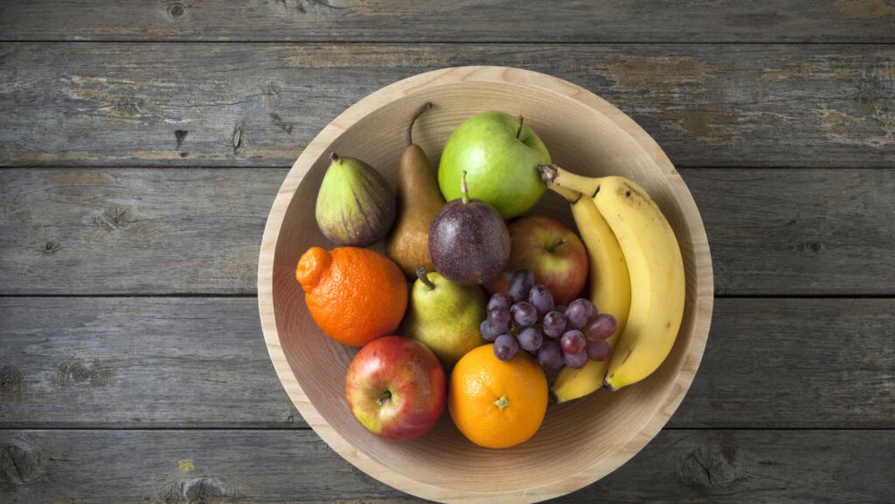 Fructele pe care nu ar trebui să le ții împreună. Hormonul vegetal care le face să se coacă și să se strice mai repede
