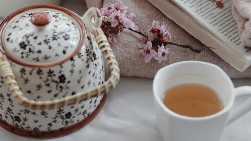 Tot ce trebuie să știi despre beneficiile pentru sănătate ale ceaiului Earl Grey/ Această combinație de ceai negru și ulei de bergamotă îți menține inima și mintea sănătoase