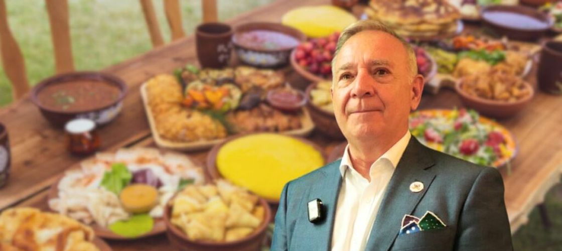 VIDEO | Un spaniol care a descoperit mâncarea românească. Javier Garcia del Valle (CEO Happy Tour): Când merg acasă, în orașul meu natal, Málaga, le vorbesc tuturor despre gastronomia românească