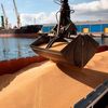 Exporturile de cereale, în pericol/ Turcia restricționează traficul navelor în Marea Neagră, pe fondul escaladării conflictului ruso-ucrainean