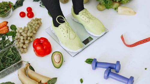 Cum să îți păstrezi motivația în procesul de slăbire / Tania Fântână: „Nu slăbi mâine ce poți să slăbești azi. Diversifică-ți alimentația și activitățile fizice. Încearcă rețete noi, implică-te în sporturi pe care nu le-ai mai încercat, cum ar fi dansul sau înotul” (VIDEO)