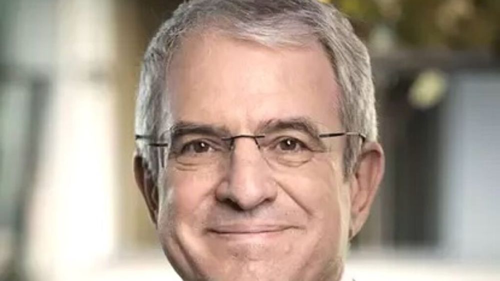 Relația amoroasă clandestină cu o subalternă l-a costat fotoliul de CEO pe șeful Nestlé, Laurent Freixe