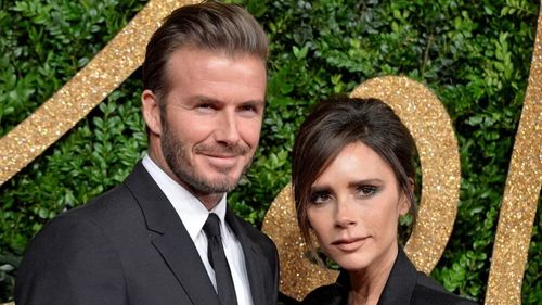 Pozează în fermieri și laudă viața la țară, dar au intrat în război deschis cu vecinii din Cotswolds/ Ce amenajări a făcut familia Beckham afectând biodiversitatea zonei rurale