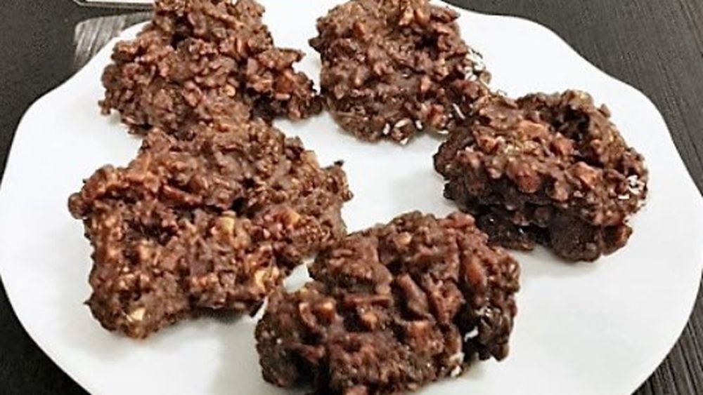 „Rocă” din ciocolată, rețeta simplă pe care o poți prepara de Valentine′s Day pentru persoana dragă / Nu-ți trebuie multă îndemânare, doar imaginație și gust