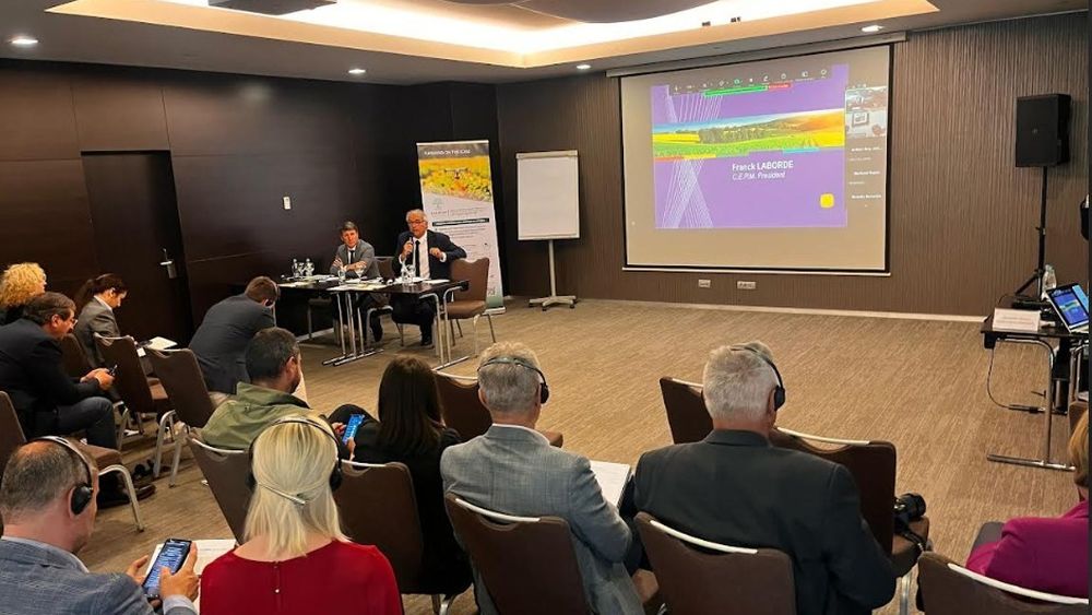 Fermierii cer mai multă claritate legislativă: „Comisia Europeană trebuie să înțeleagă că este vital să pună punct abordării conform căreia Politica Agricolă Comună poate achita nota de plată a altor sectoare”