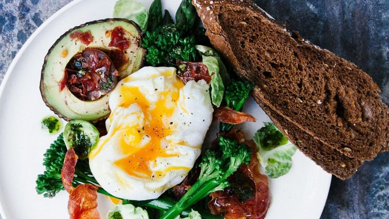 Ce trebuie să știi despre electroliți: rol, surse și riscuri / Cum influențează hidratarea, funcționarea mușchilor și starea generală de sănătate