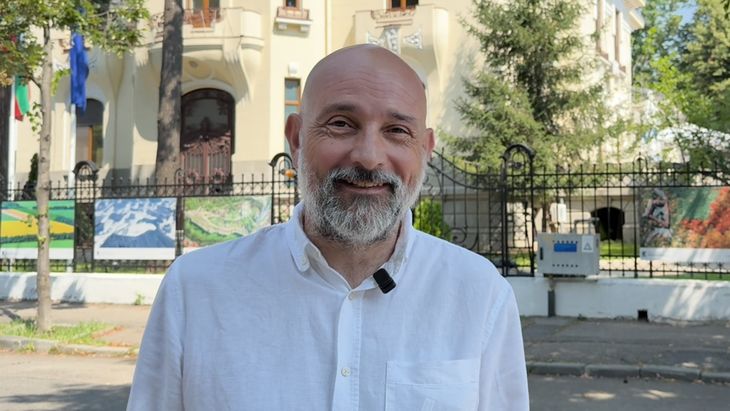 VIDEO | Connaisseur fără ifose (Ep. 96) | Vinul, ales mai ușor. Cum ar putea o aplicație să simplifice alegerea de pe raft