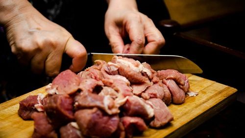 Medic italian: „Nu ai nevoie de diete pentru a pierde în greutate, ci doar de patru reguli simple” Mestecă, mănâncă ziua și elimină câteva alimente