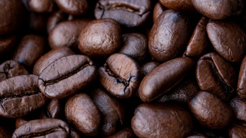 Cafeaua, ouăle și orezul alb sunt asociate cu niveluri mai ridicate de substanțe chimice veșnice în organismul uman