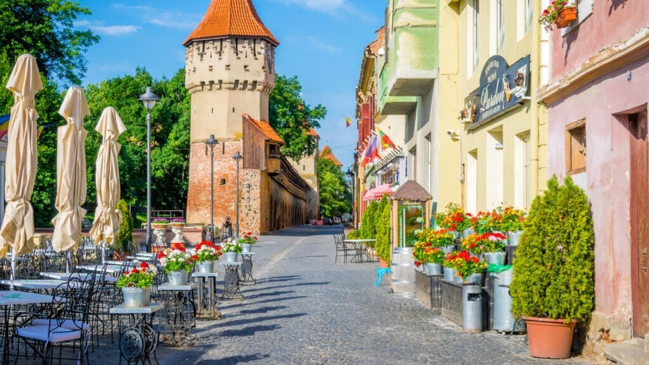Organizația Patronală HORECA Sibiu face apel la sibieni și la toți cei ce iubesc orașul să îl voteze ca destinația anului 2025!