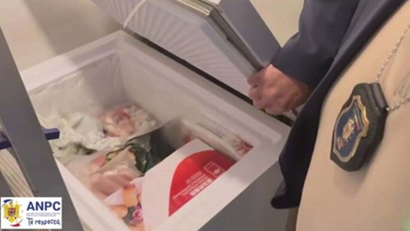 Comisarii ANPC au controlat din nou restaurantul chinezesc din Mall AFI Cotroceni, pe care îl închiseseră acum câteva zile / Produse expirate, gândaci şi pereţi murdari, într-un depozit unde le fusese refuzat accesul