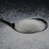 Aspartamul, eritritolul și alți înlocuitori de zahăr, asociați cu îmbătrânirea accelerată a creierului / Un nou studiu pe aproape 13.000 de persoane ridică semne de întrebare