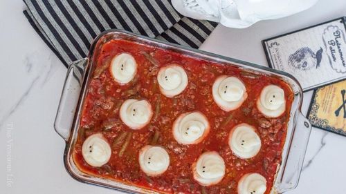 Cina de Halloween/Plăcinta ciobănească ornată cu fantome înfricoșătoare/O cină specială pentru copii, gustoasă și amuzantă