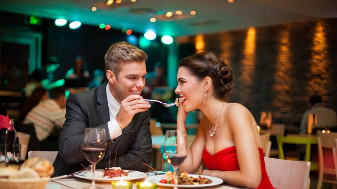 Pot fi alimentele afrodisiace sau este doar un mit? În cazul unora, precum stridiile sau sfecla, există dovezi științifice solide