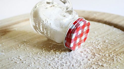 Consumul de prea multă sare poate duce la diabet? Nu direct, dar agravează mult starea diabeticilor/Excesul de sare, mai ales la diabetici, crește riscul de boli de inimă, hipertensiuni, insuficiență renală și accident vascular