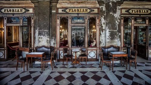 Managerul celei mai vechi cafenele din Italia, Caffè Florian, a murit într-un accident nautic