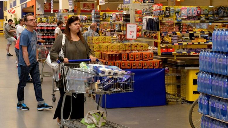 BREAKING | Retailul intră în contracție: vânzările scad cu peste 6% în februarie, consumul încetinește vizibil