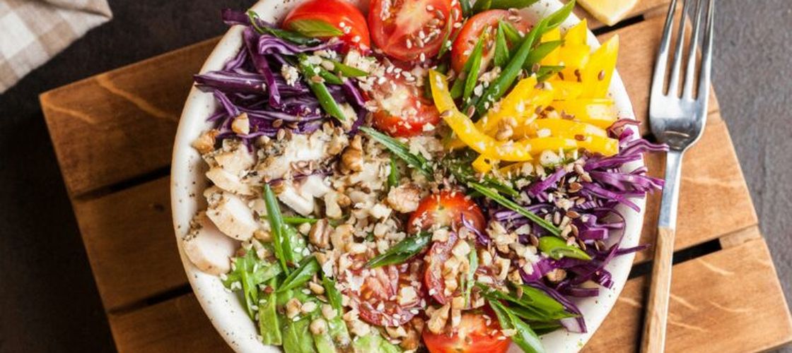 Cele cinci diete asociate cu longevitatea: mediteraneană, DASH, plant-based și alte două modele alimentare / Ce au în comun și ce alimente te-ar putea ajuta să trăiești mai mult