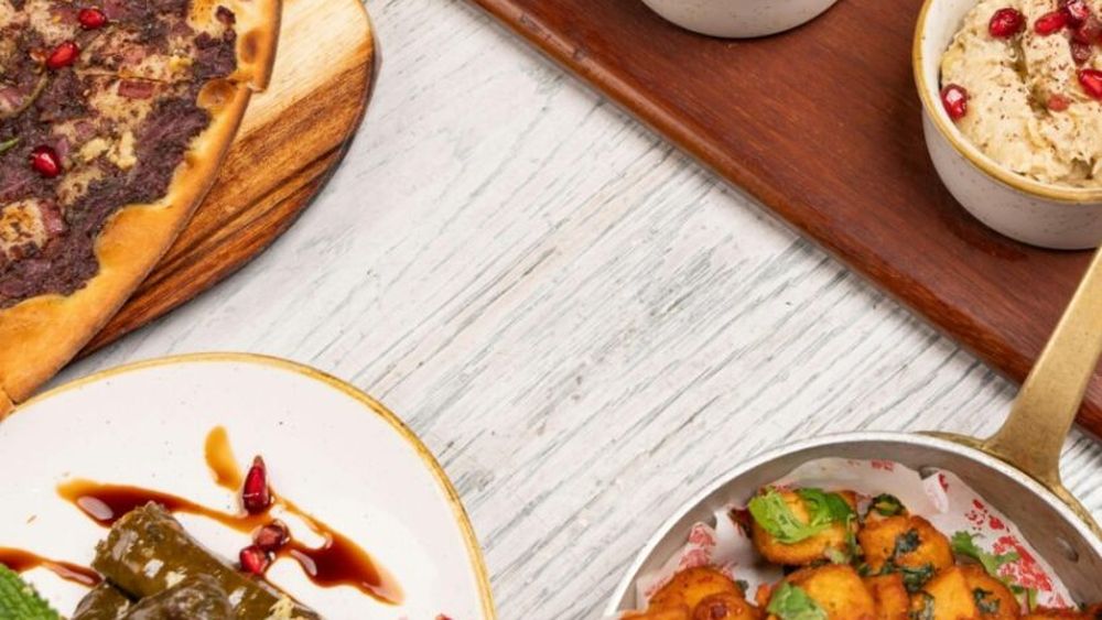 Hummus de dovleac în combinație cu legume și măsline - o cină cât se poate de rapidă, cu produse de sezon/ Rețetele Juanitei