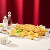 Sfârșitul unei tradiții britanice? Tot mai multe restaurante de fish and chips se închid, pe fondul creșterii prețului peștelui și al costurilor cu forța de muncă / În plus, tinerii aleg pizza, burgeri sau mâncăruri asiatice