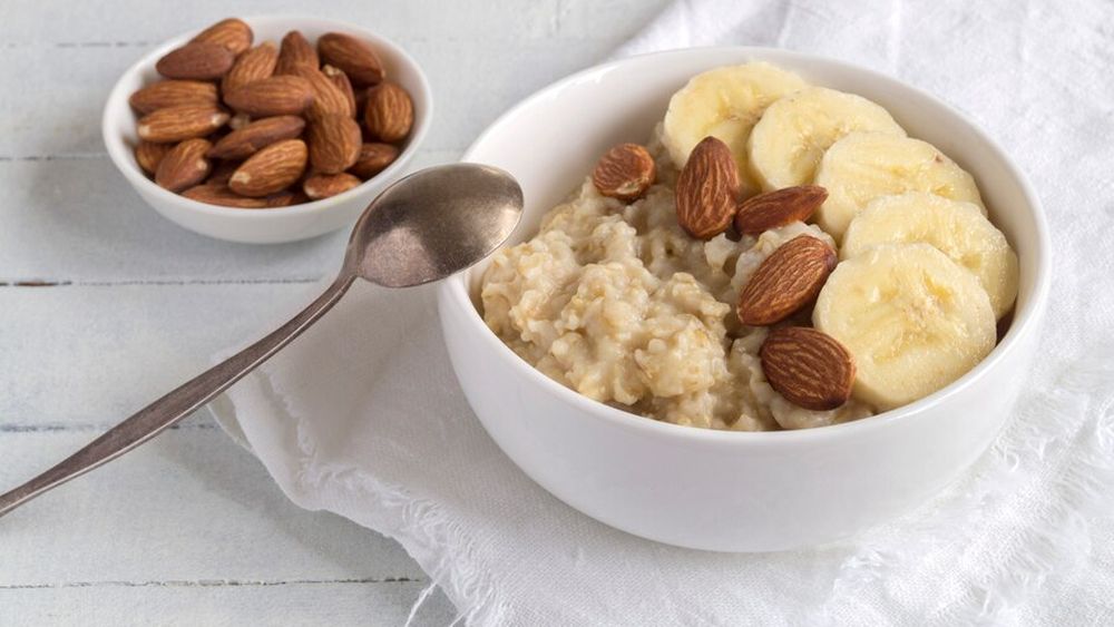 Top 3 alimente care conferă energie. Toate sunt specifice micului dejun sau gustărilor de peste zi