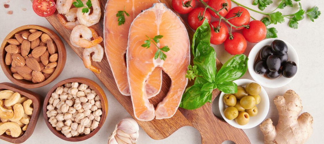De ce ai vitamina D scăzută, chiar dacă stai la soare / Cele mai frecvente cauze ignorate de mulți oameni / Cum substitui lipsa acestei vitamine din alimentație