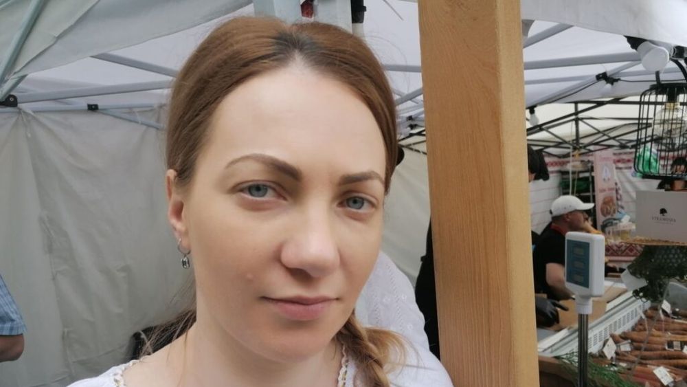 VIDEO O mică afacere agroalimentară românească, în dezvoltare: „Pe 15 aprilie, deschidem prima băcănie, în orașul Suceava” - Alexandra Popescu, owner carmangeria ”Strămoșia”