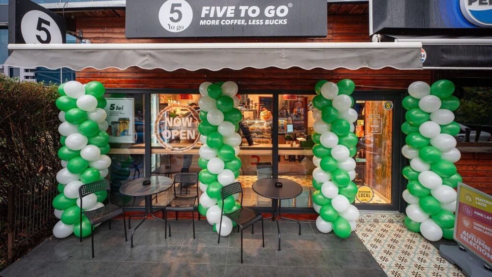 5 to Go, unul dintre cele mai cunoscute lanțuri de cafenele din România, a fost vândut / Compania, evaluată la aproximativ 30 de milioane de euro / „Noii parteneri vin cu experiență și cu un suflu nou”