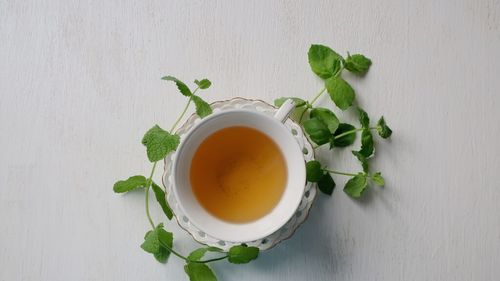 Ceaiul verde, aliatul inimii. Băutura simplă care poate ajuta la menținerea unei tensiuni arteriale sănătoase