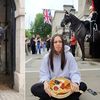 O influenceriță a devenit virală după ce a organizat un picnic lângă un gardian regal / Reacțiile au împărțit internetul