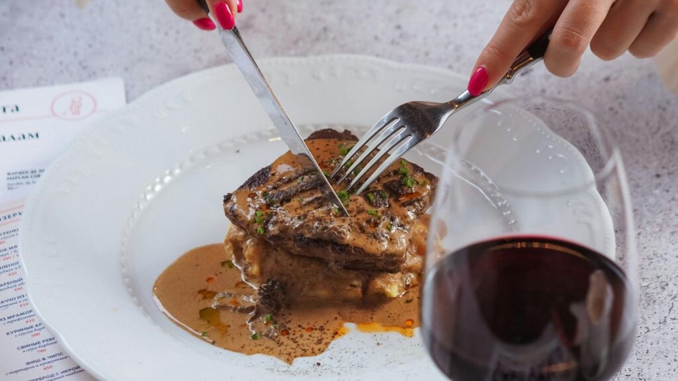 De ce nu slăbești, deși urmezi o dietă bogată în proteine? 10 greșeli frecvente și cum le corectezi