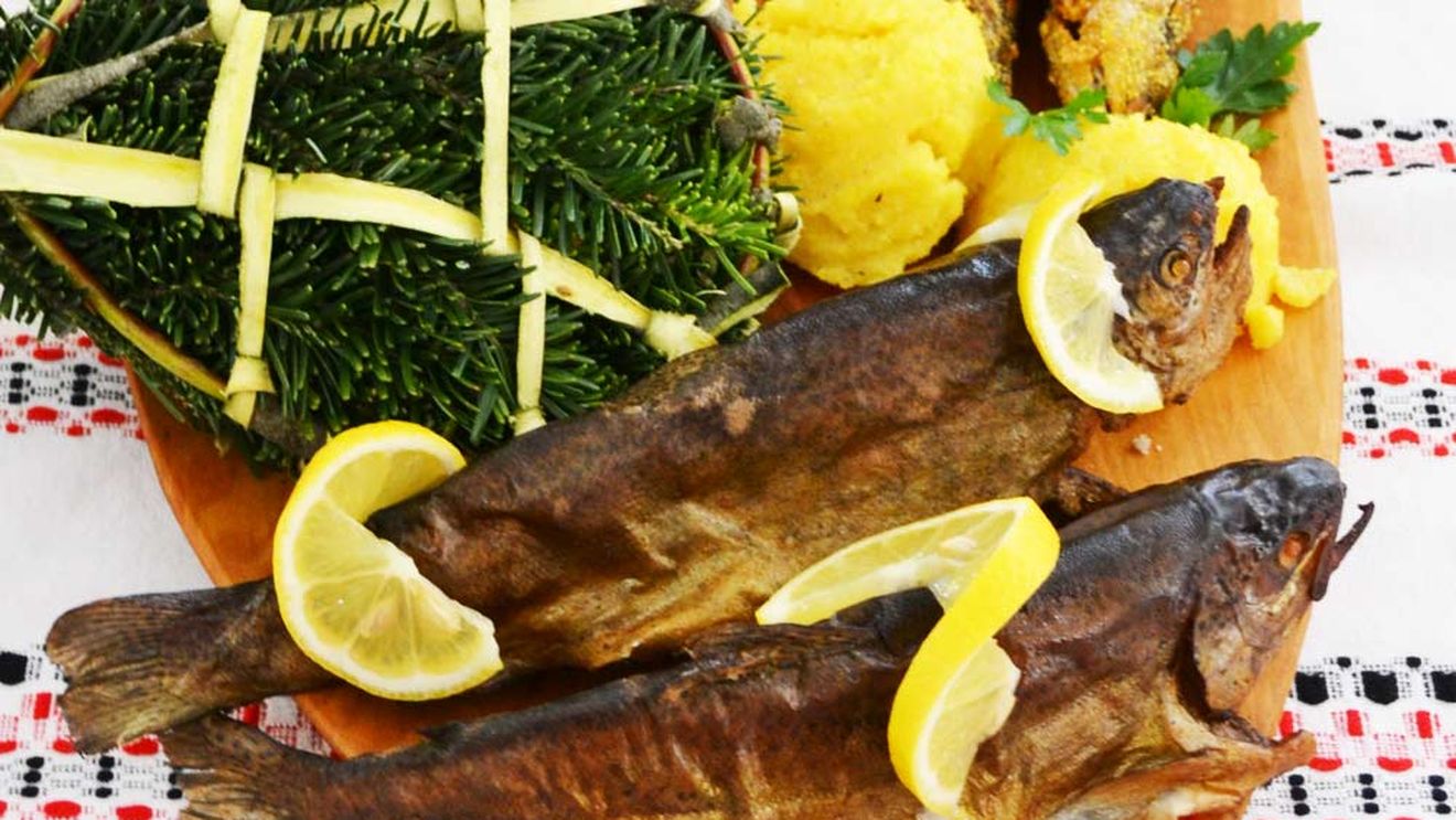 Publicație americană: Recomandăm România / Din gastronomia țării: Storceag în Delta Dunării, supa tradițională cu salam picant și sarmale cu carne de capră în Buzău, păstrăv afumat tradițional în cetină de brad