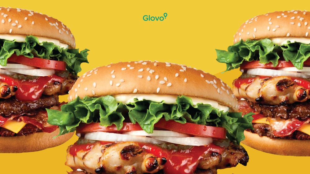 Un burger la fiecare 4 secunde: România, în topul mondial al comenzilor de fast-food